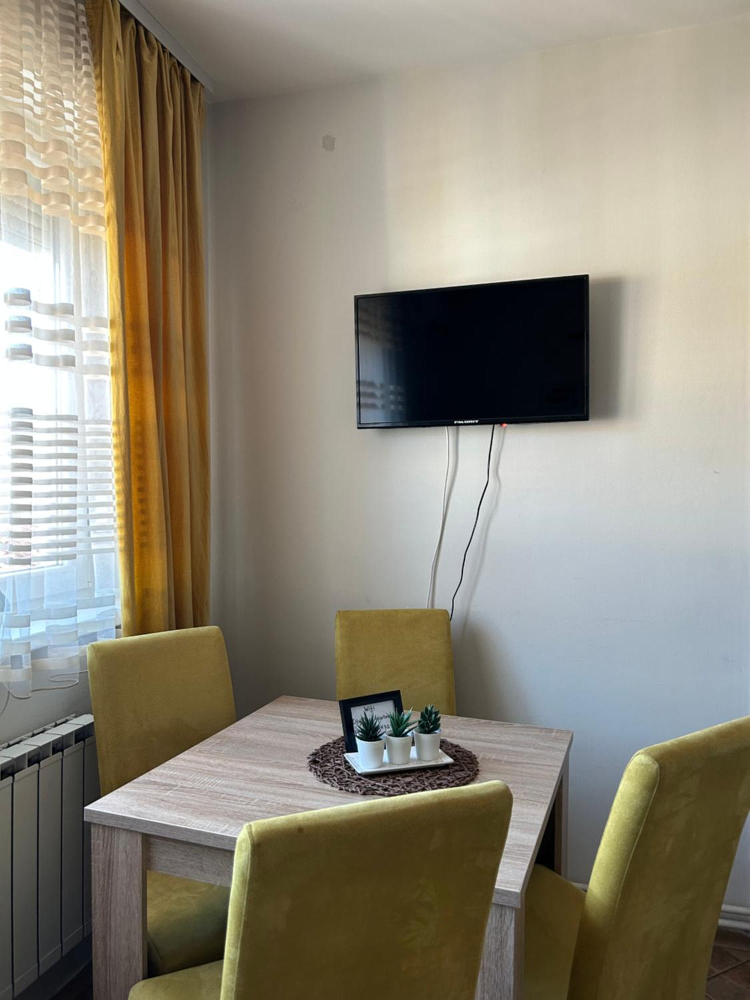 City Place Apartments Kumanovo Exteriör bild