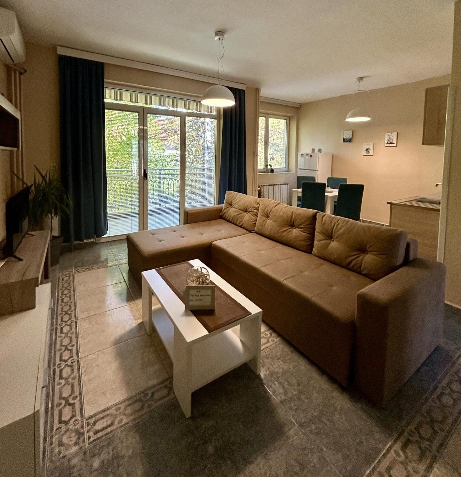 City Place Apartments Kumanovo Exteriör bild